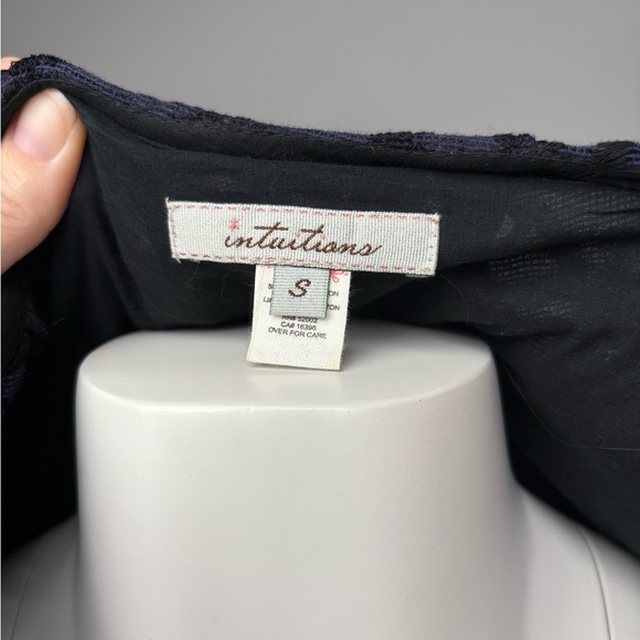 Chic Long Sleeve Navy Lace Dress - Picture 5 of 5